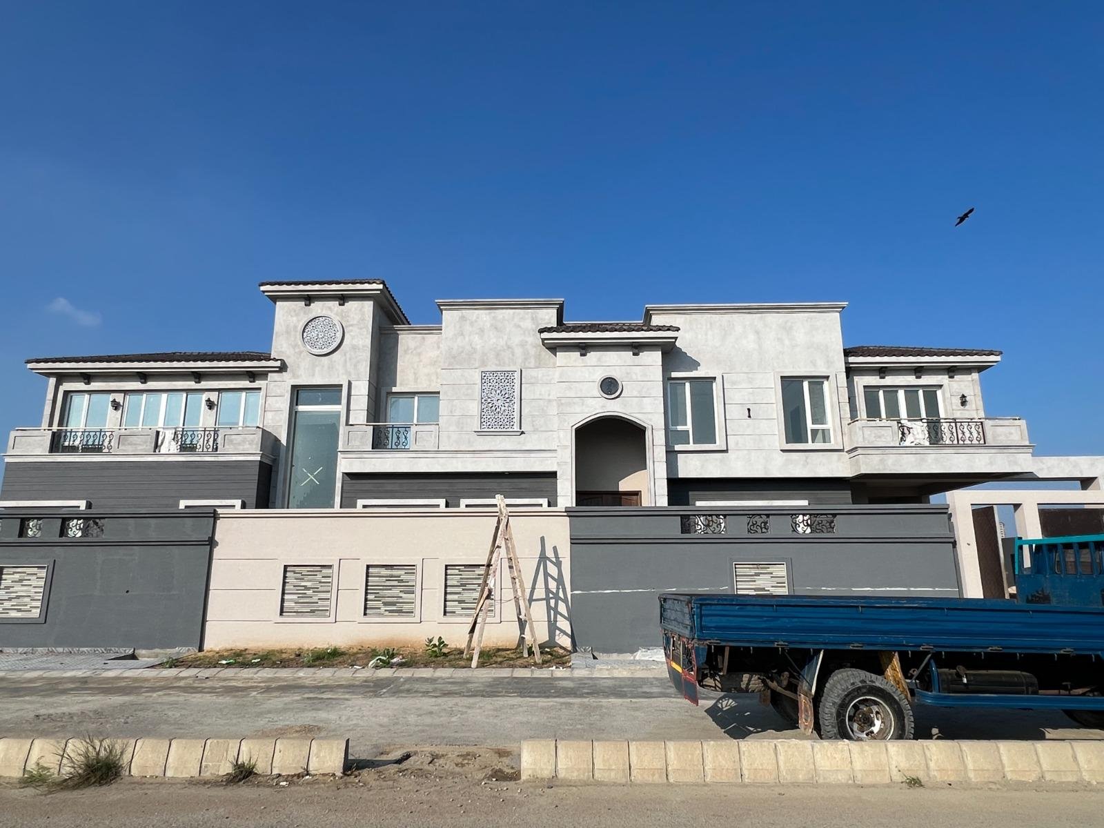 DHA Bungalow — Grey Concrete